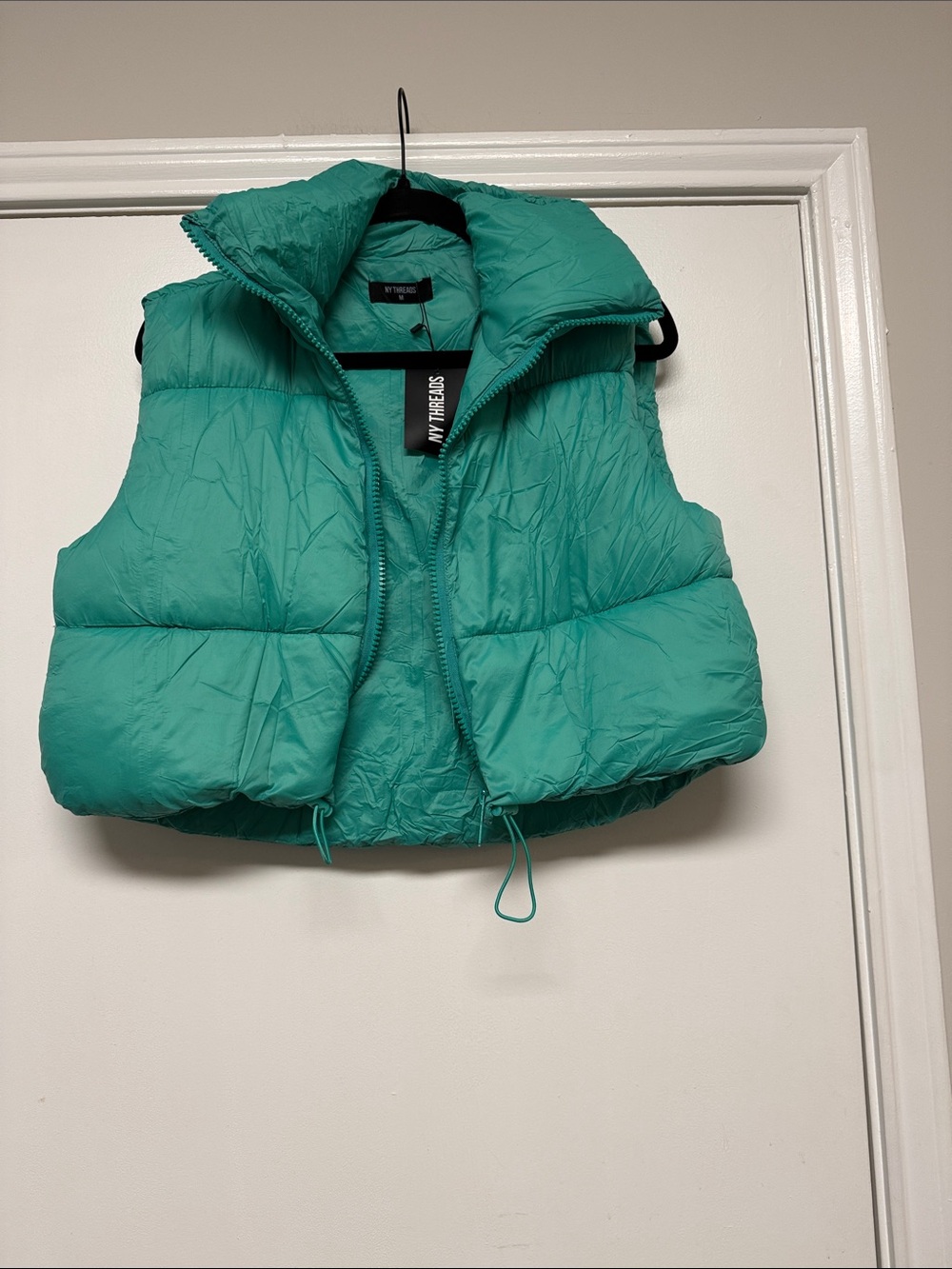 NWT: NY Threads Crop Puffer Mini Vest